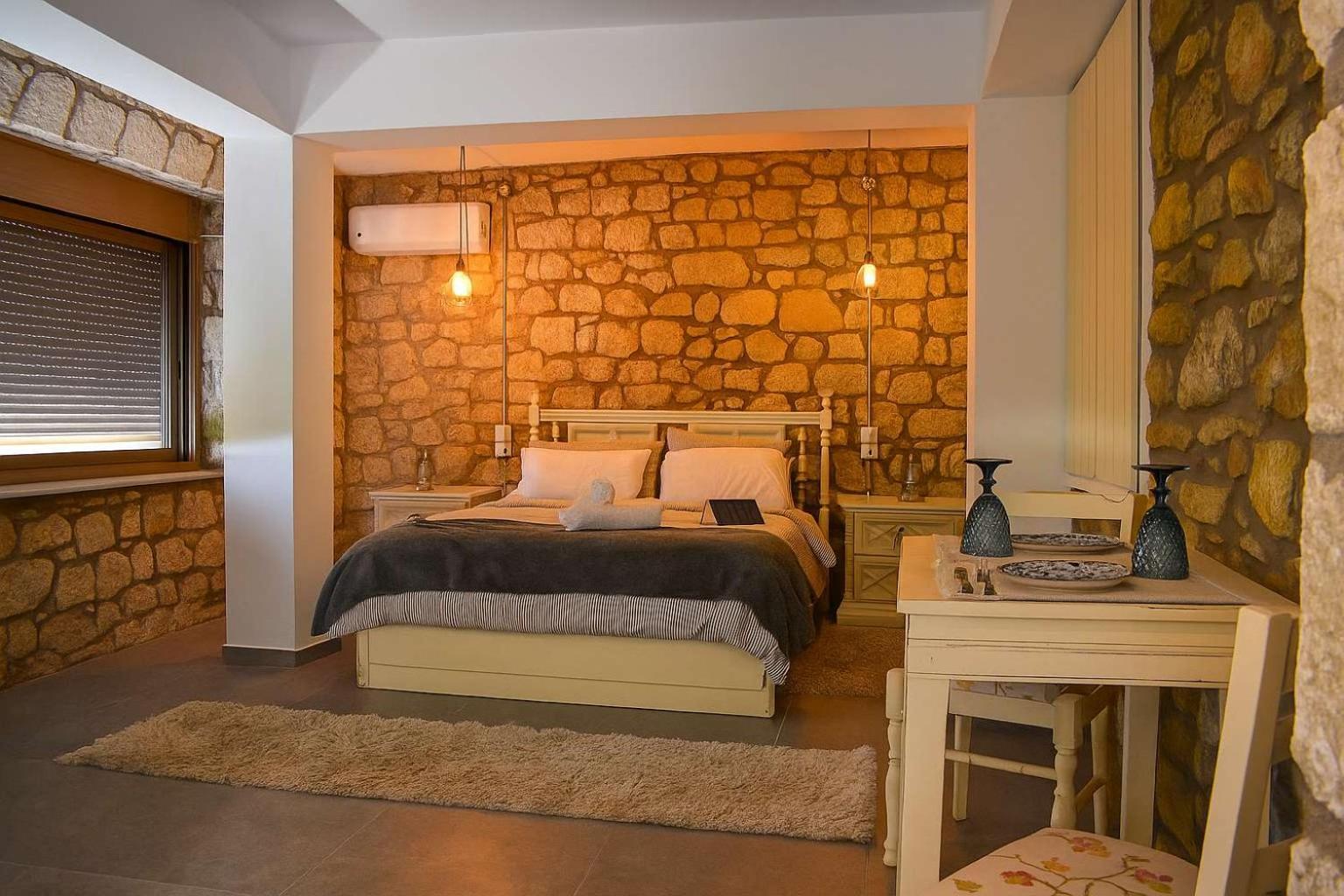 Villa Coastal Stone Hideaway With Stunning Scenery Kitriaí Exterior foto